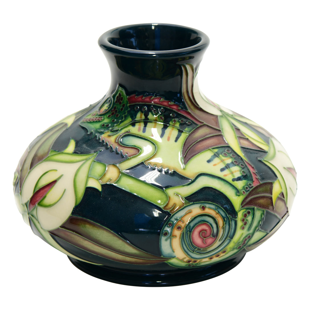 Amazonia vase