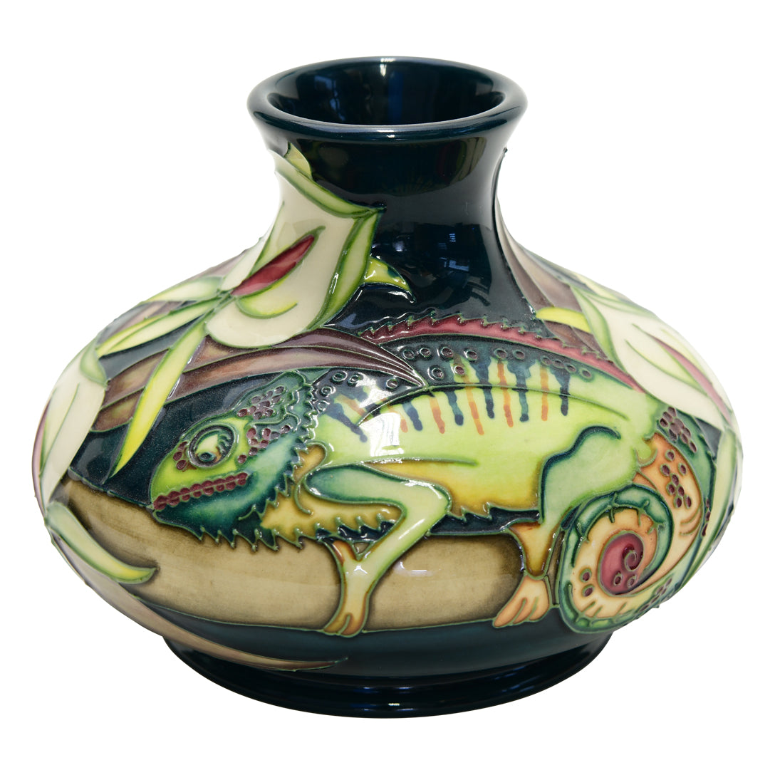 Amazonia vase