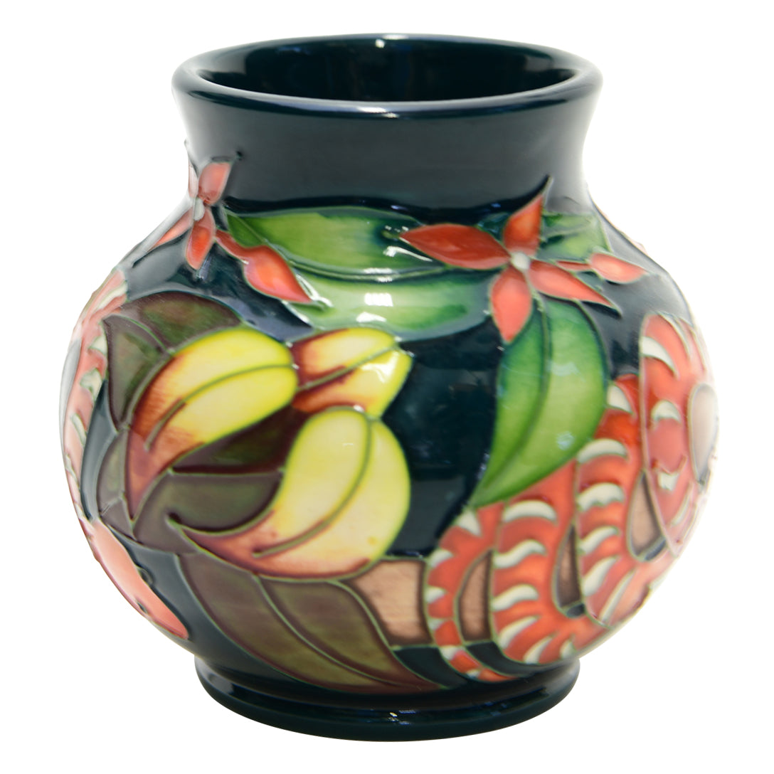 Amazon vase                                                                                                                           
