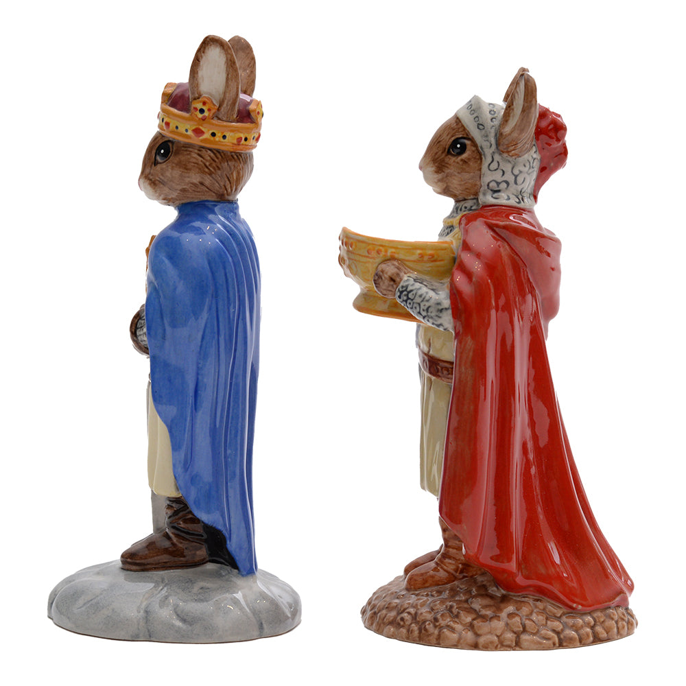 Set of 6 Bunnykins on base