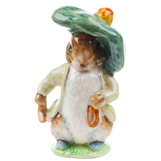 Benjamin Bunny sculpture