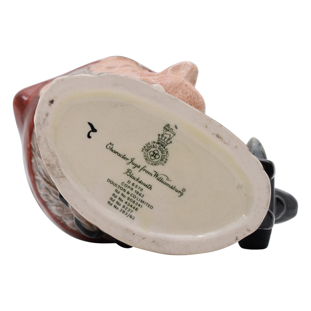 Blacksmith Small D6578