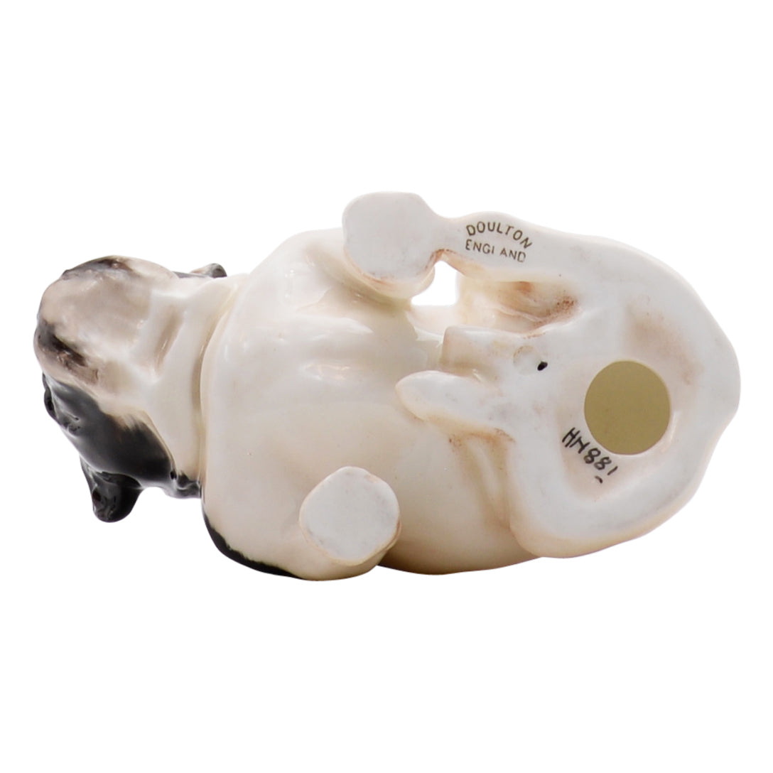 Bulldog Seated Small dog sculpture