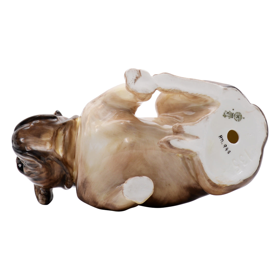 Bulldog Seated dog sculpture