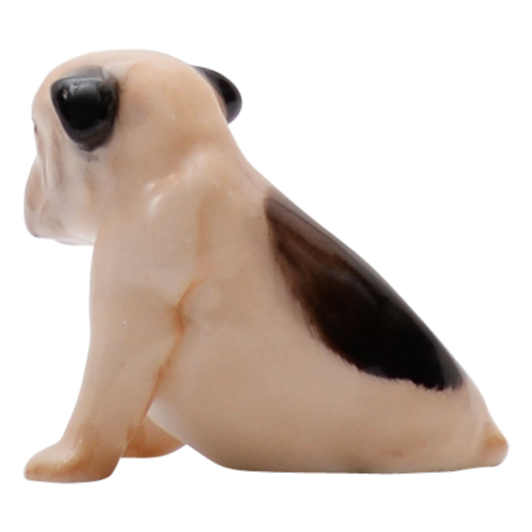 Bulldog K2 dog sculpture