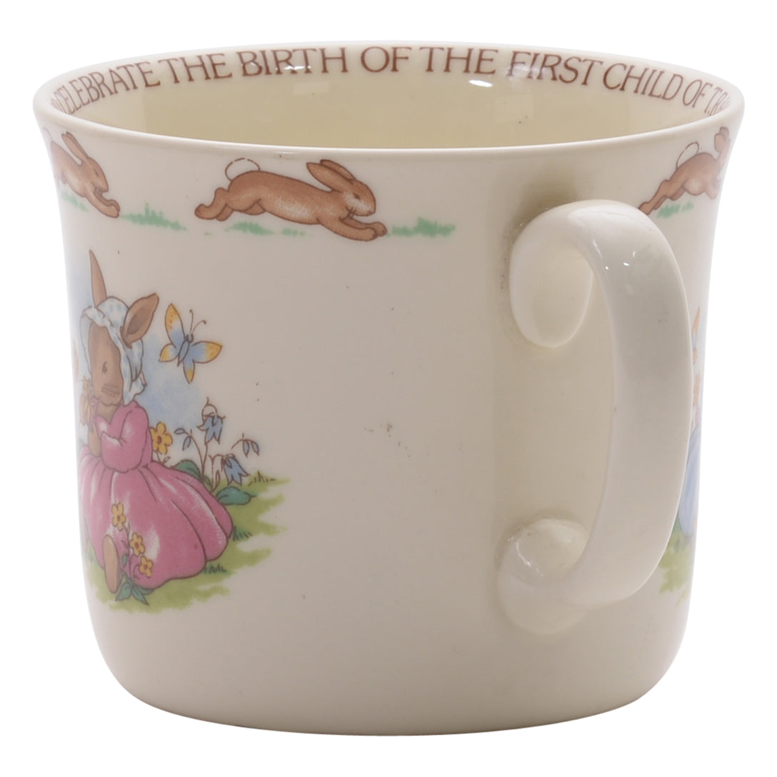 Giving flower bunnykin loving cup