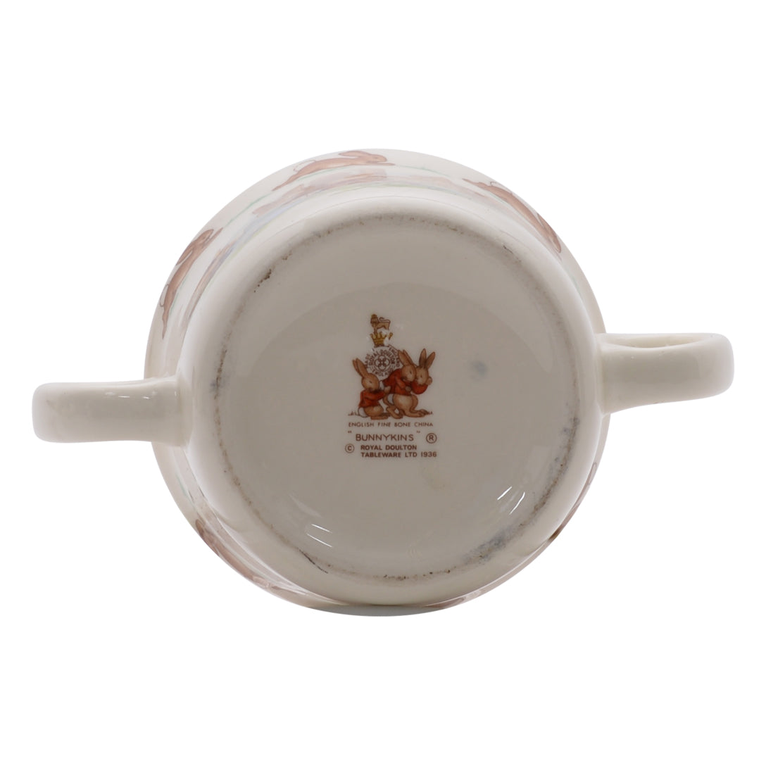 Giving flower bunnykin loving cup