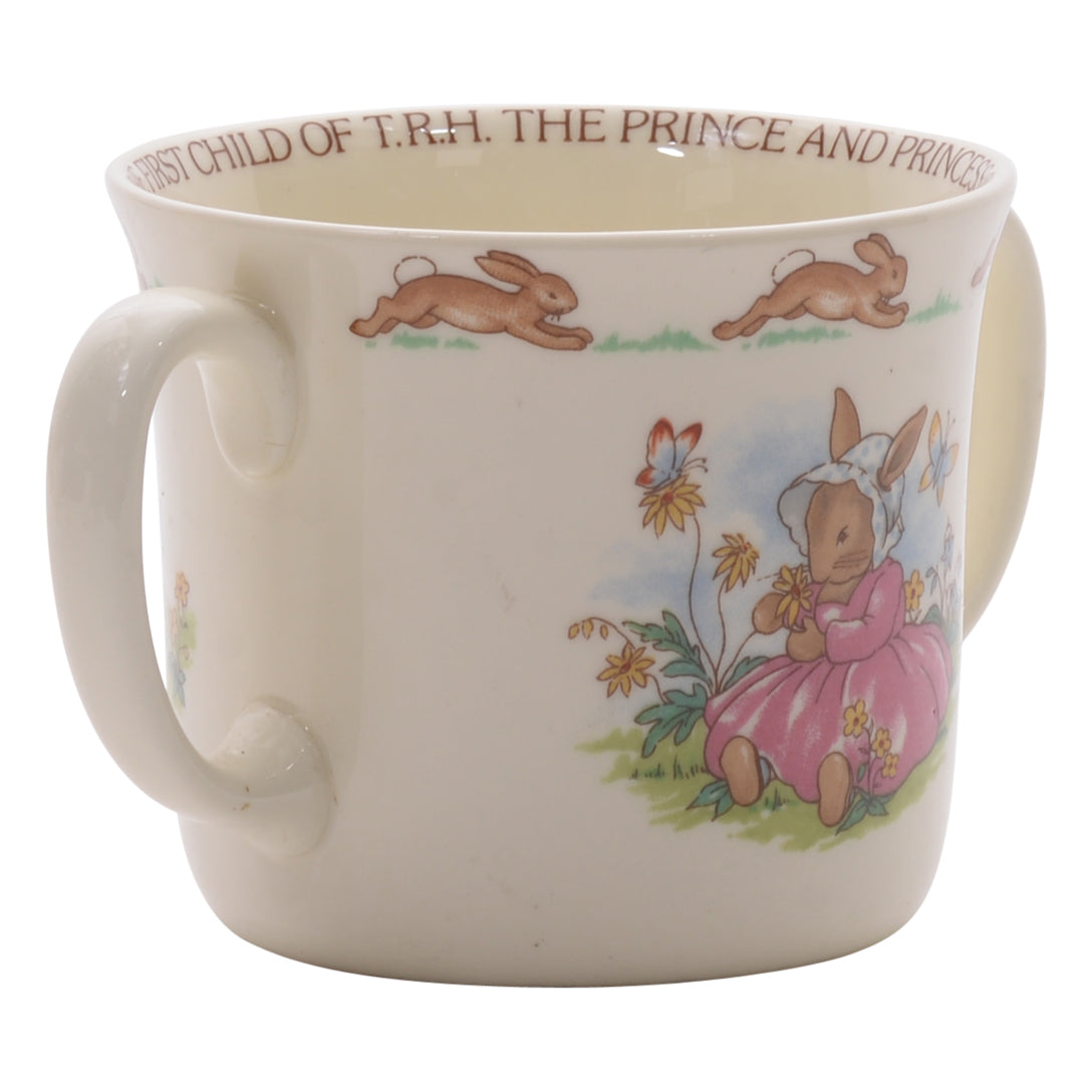 Giving flower bunnykin loving cup