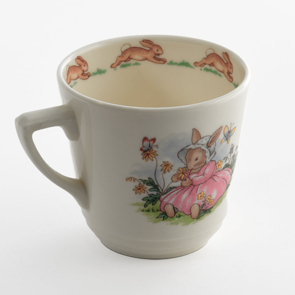 Giving flower bunnykin mug
