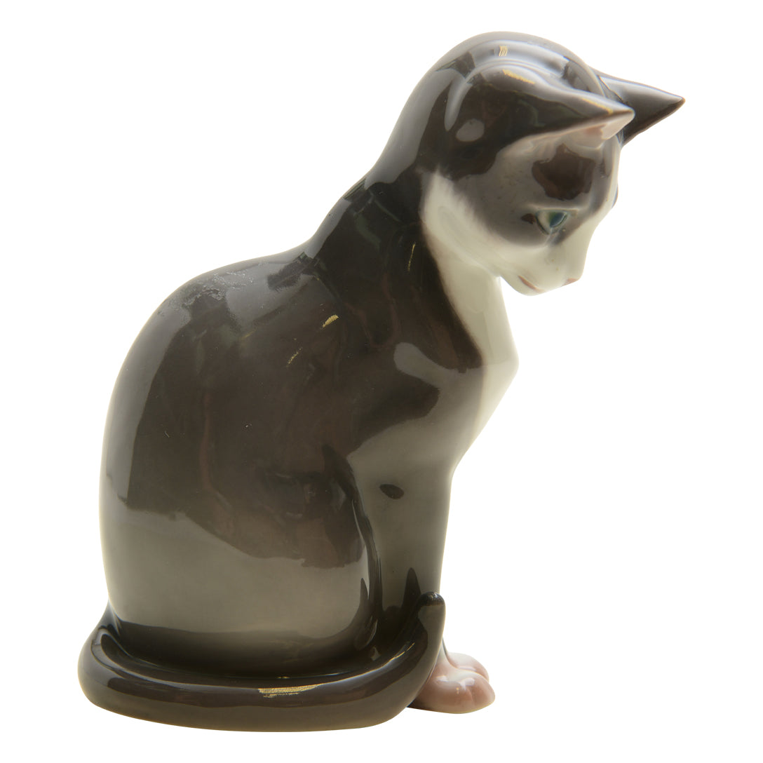 Cat Figurin 1876