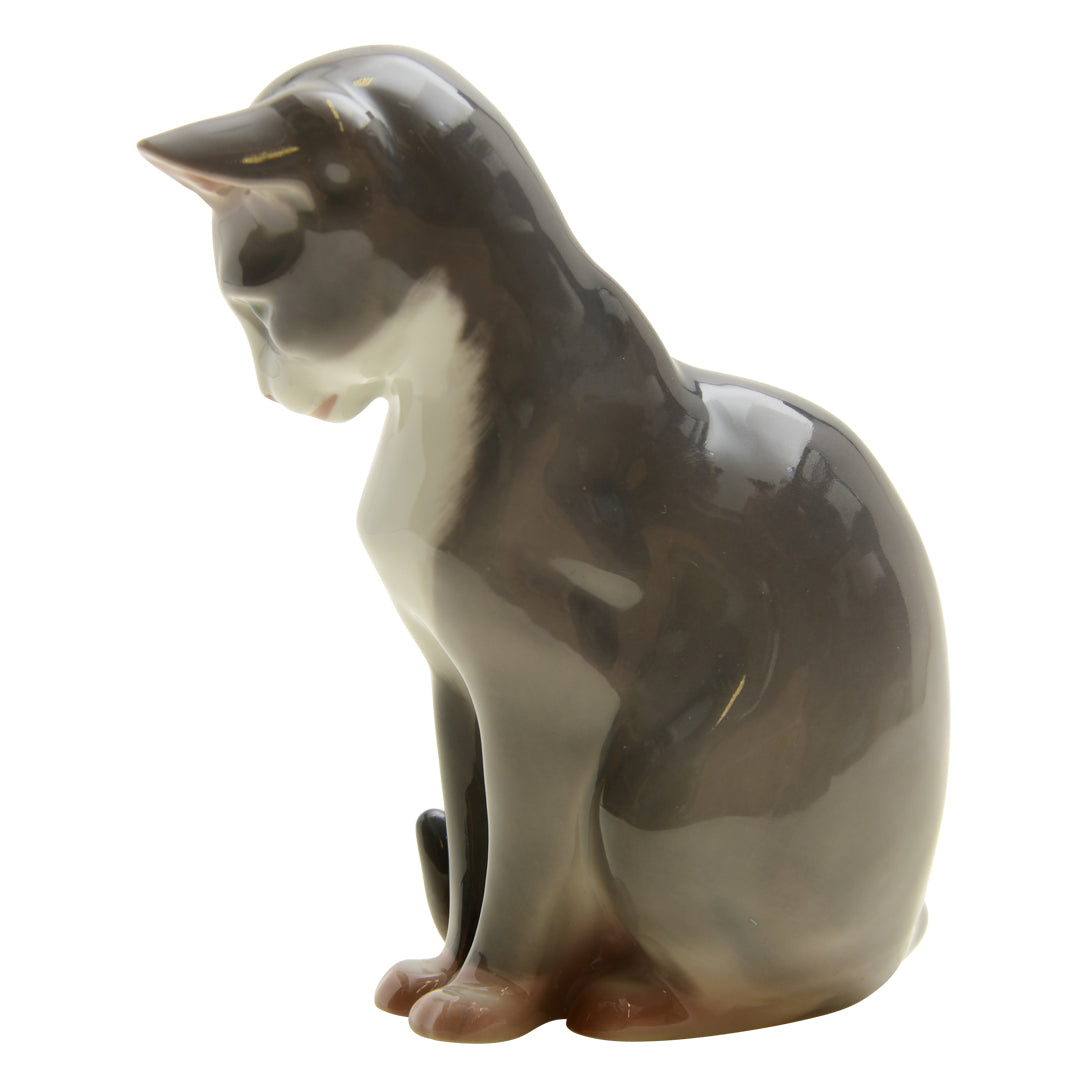 Cat Figurin 1876