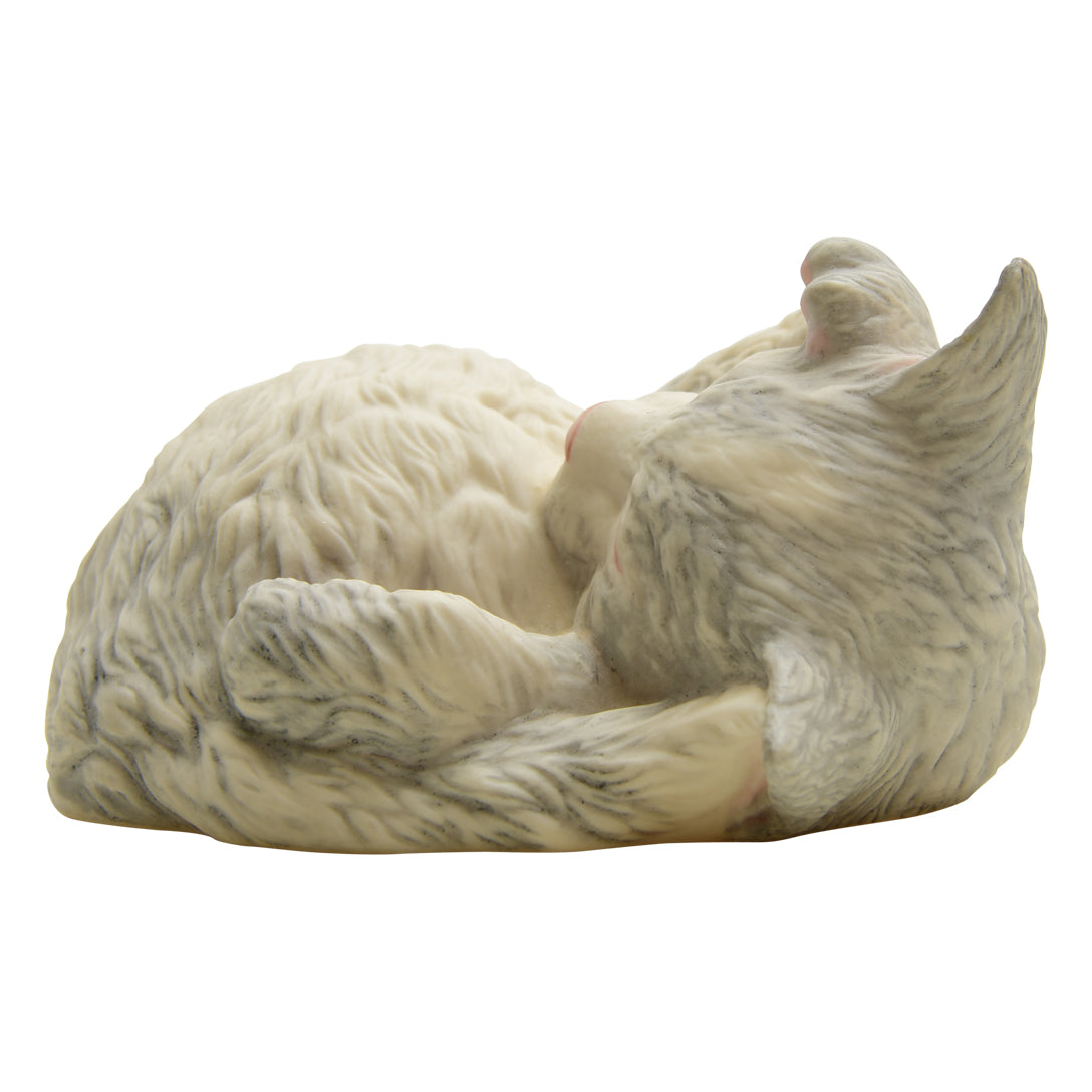 Cybus Vintage Ceramic Kitten Sleeping
