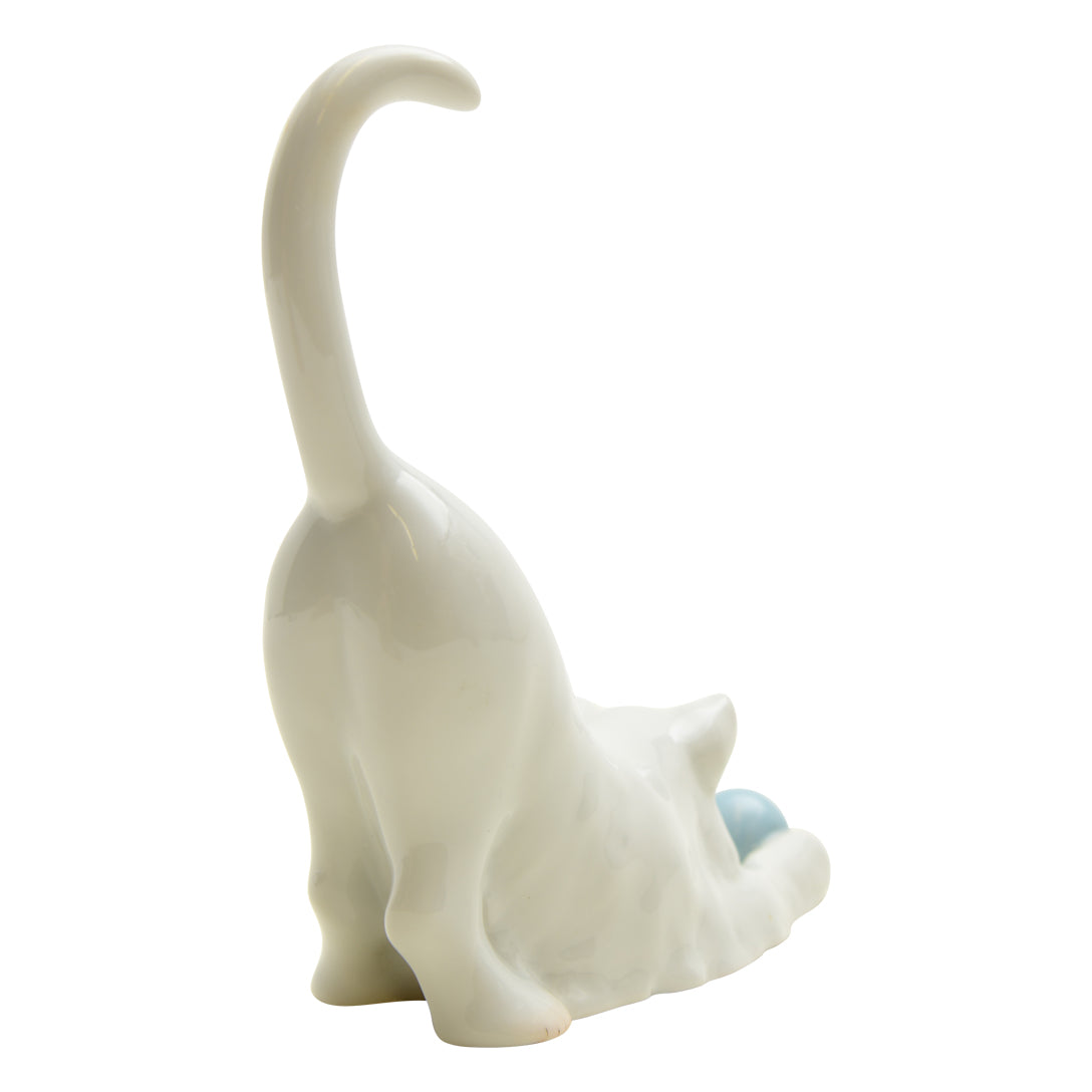 Herend Hvngary Cat with Blue Ball