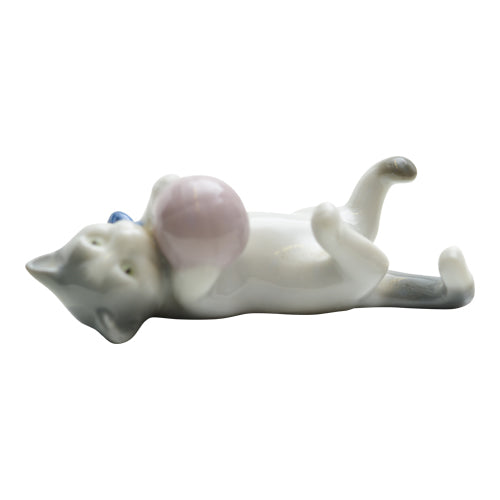 Meltzer and Ortloff Vintage Miniature Cat