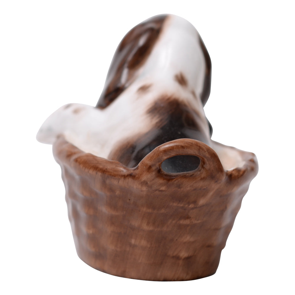 Cocker Spaniel Chewing Basket Handle HN2586