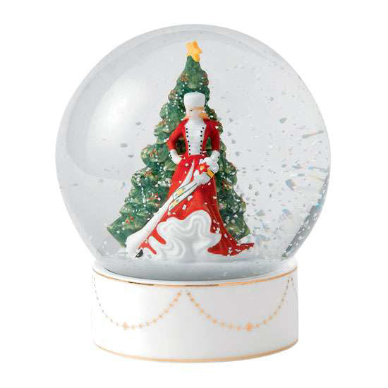 Snow Globe Christmas Day