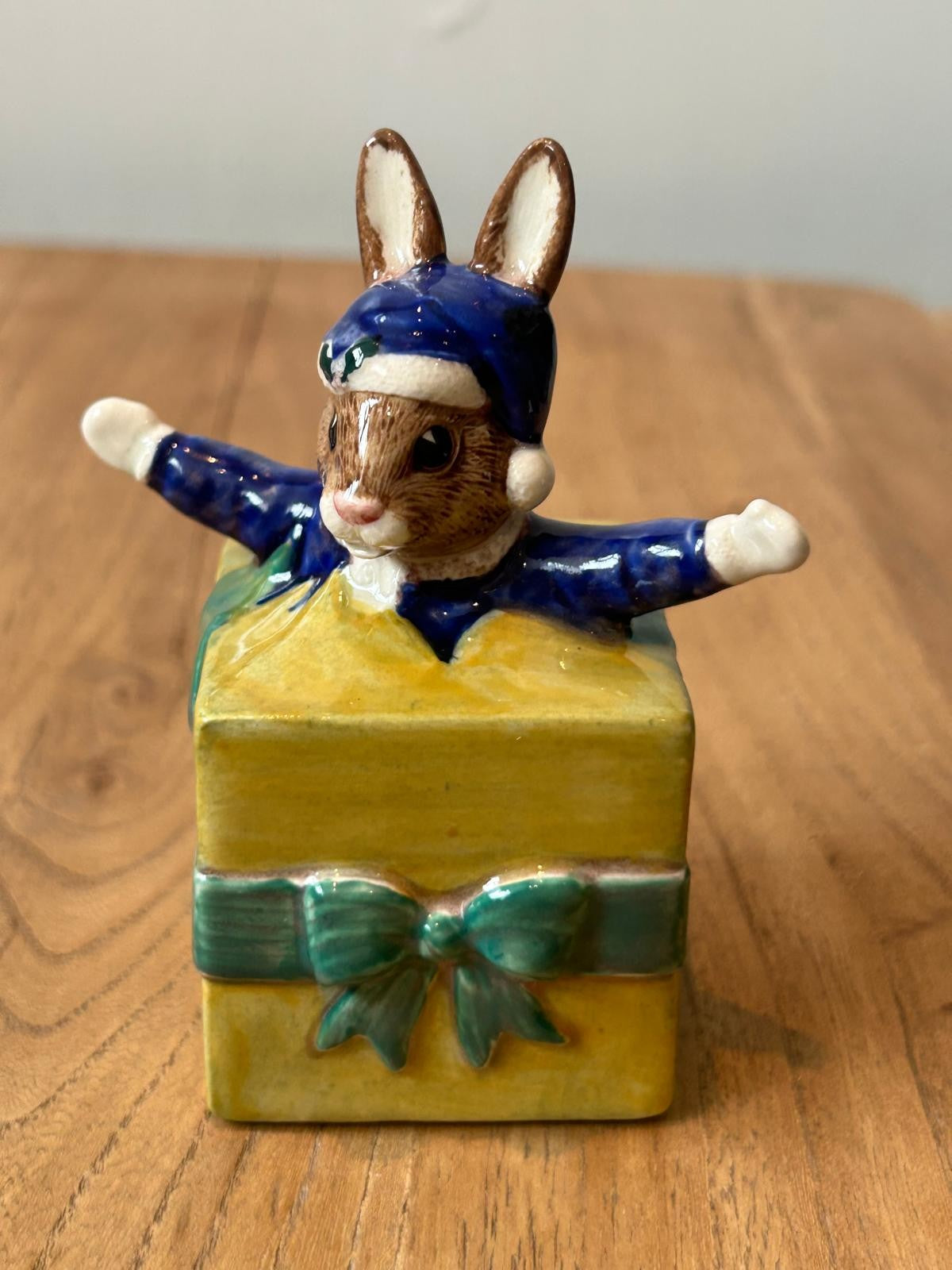 Christmas Surprise Bunnykins colorway