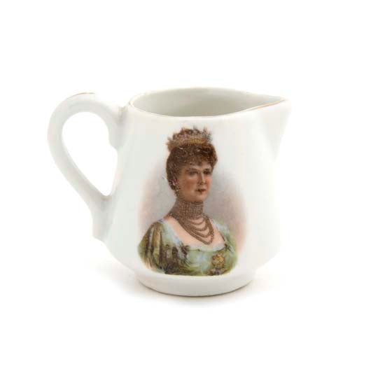 Creamer, Mini Size Queen Mary