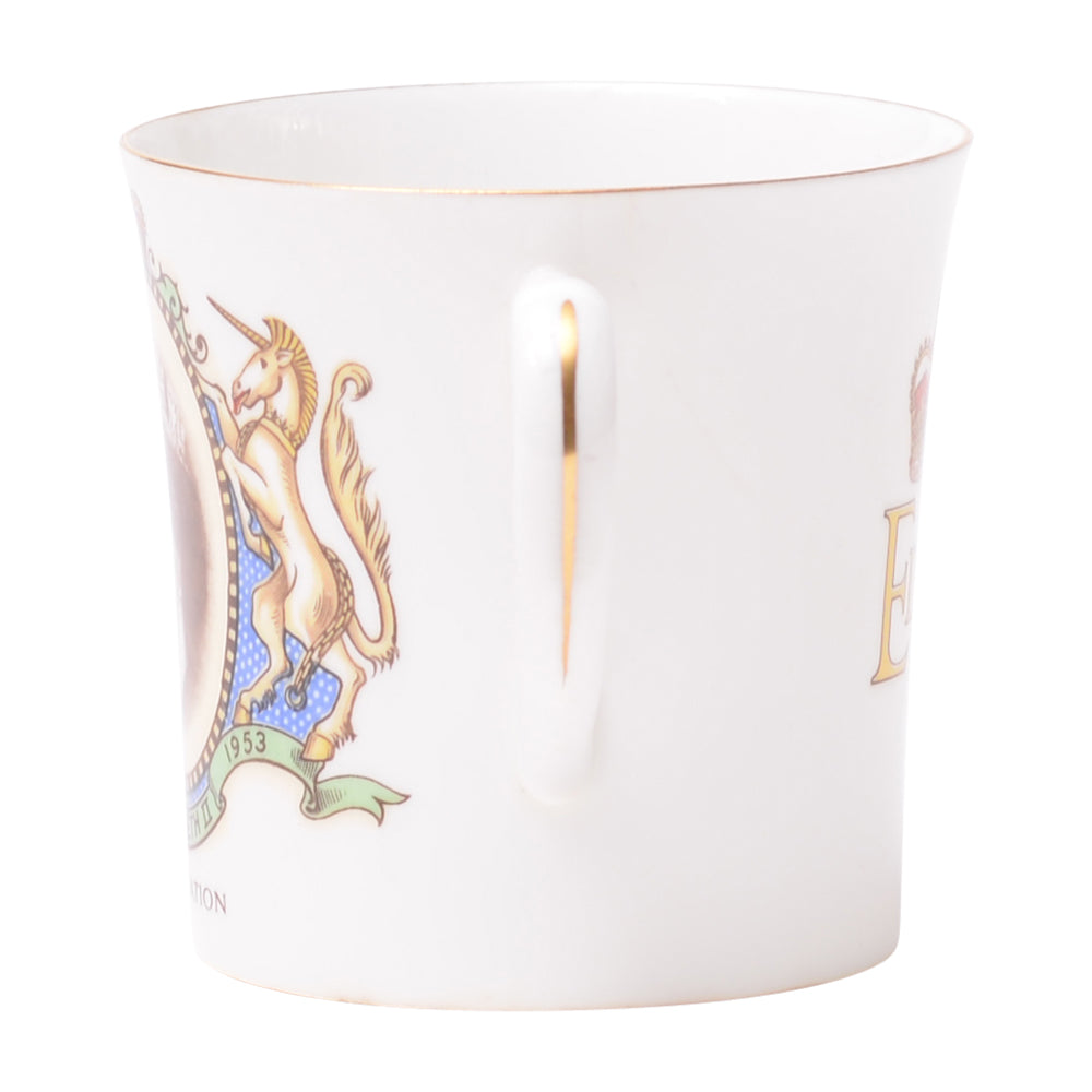 Cup  Royalty Elizabeth ii