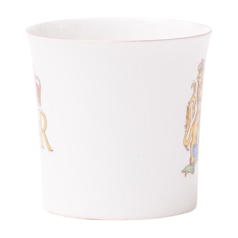Cup  Royalty Elizabeth ii