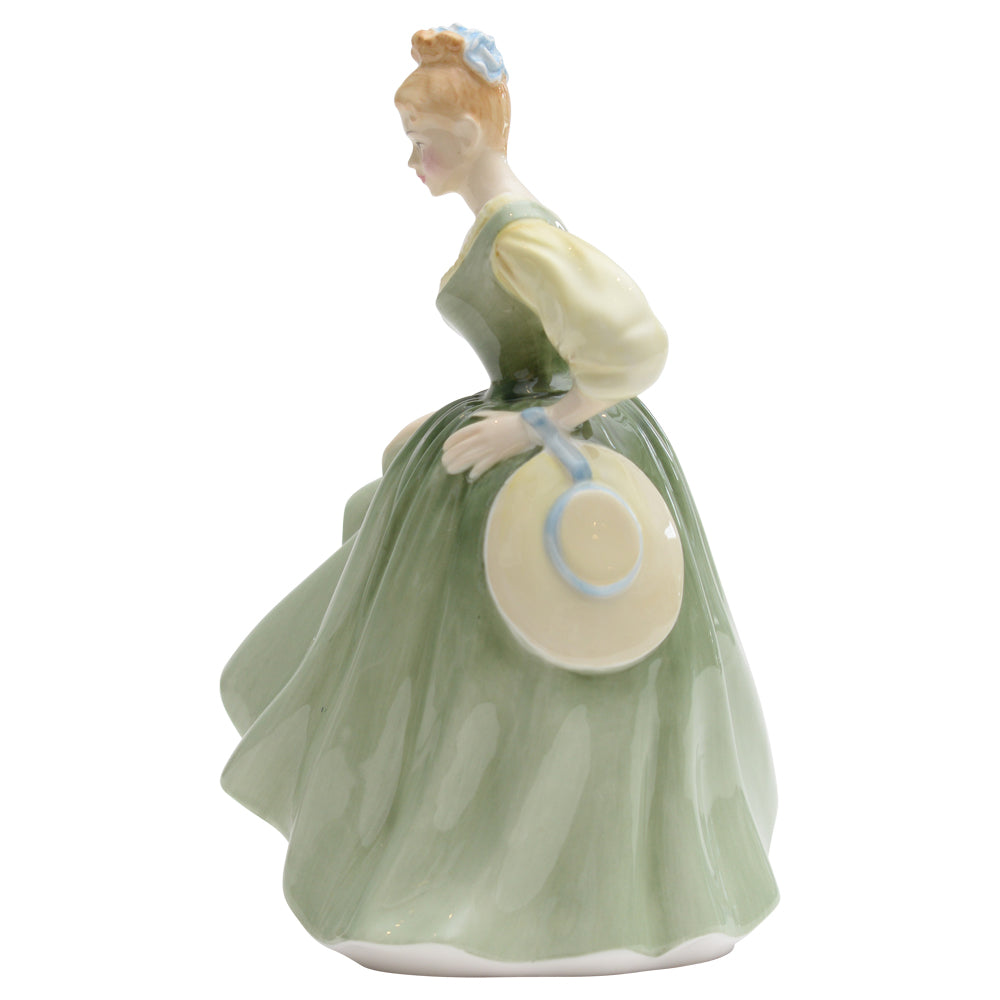 Royal Doulton Figurine Fair Lady HN2193 - pascoeandcompany Royal Doulton Figurine Fair Lady HN2193 - pascoeandcompany