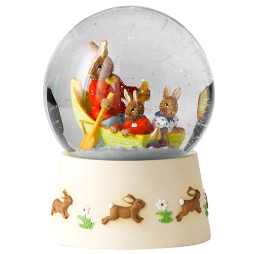 Fun on the Water - Water globe