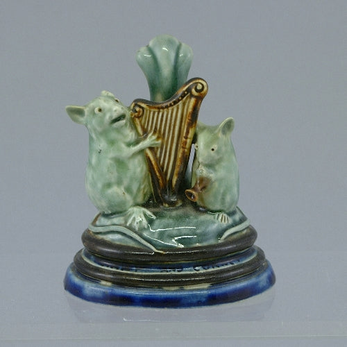 Harp & Cornet Menu Holder