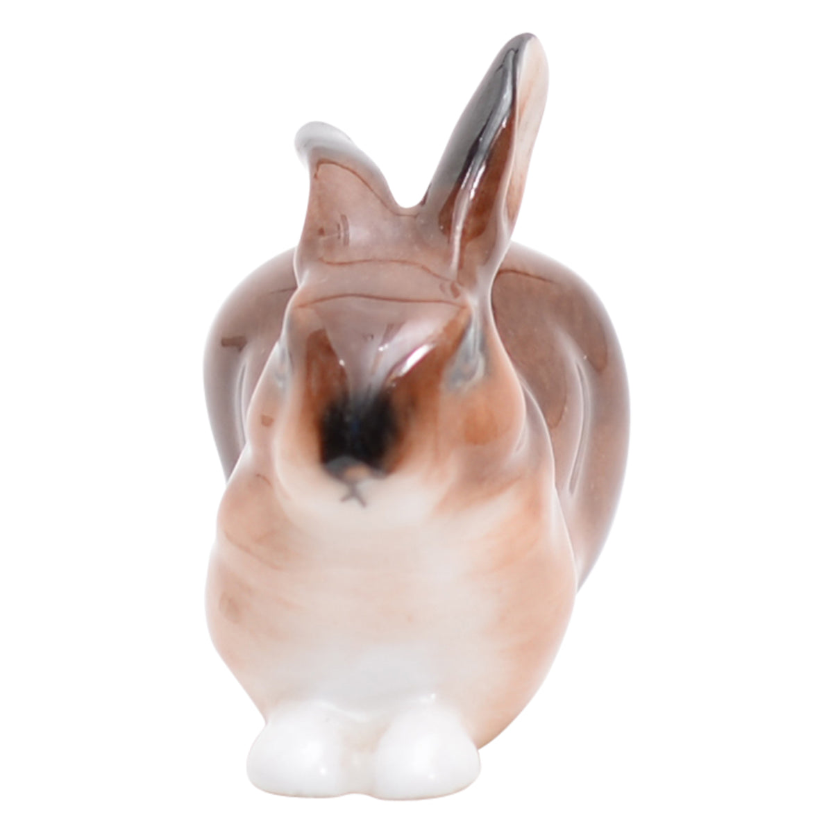 Hare Crouching K37