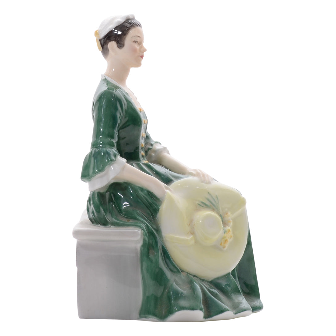 Royal Doulton Figurine Lady From Williamsburg HN2228 - pascoeandcompany Royal Doulton Figurine Lady From Williamsburg HN2228 - pascoeandcompany