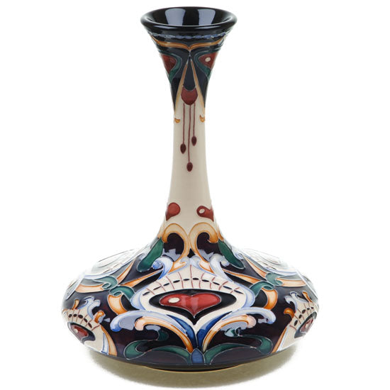 Lassie O' My Heart trial vase