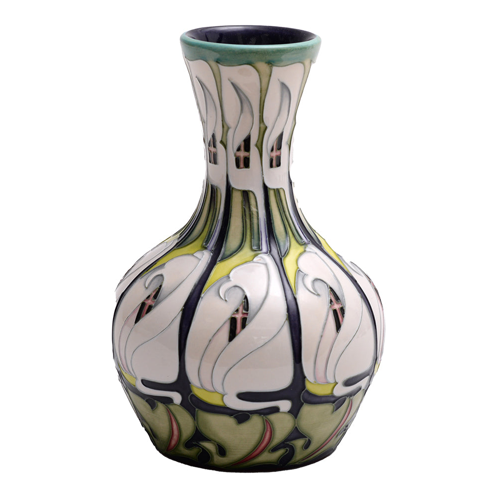 Trial lily come home vase
