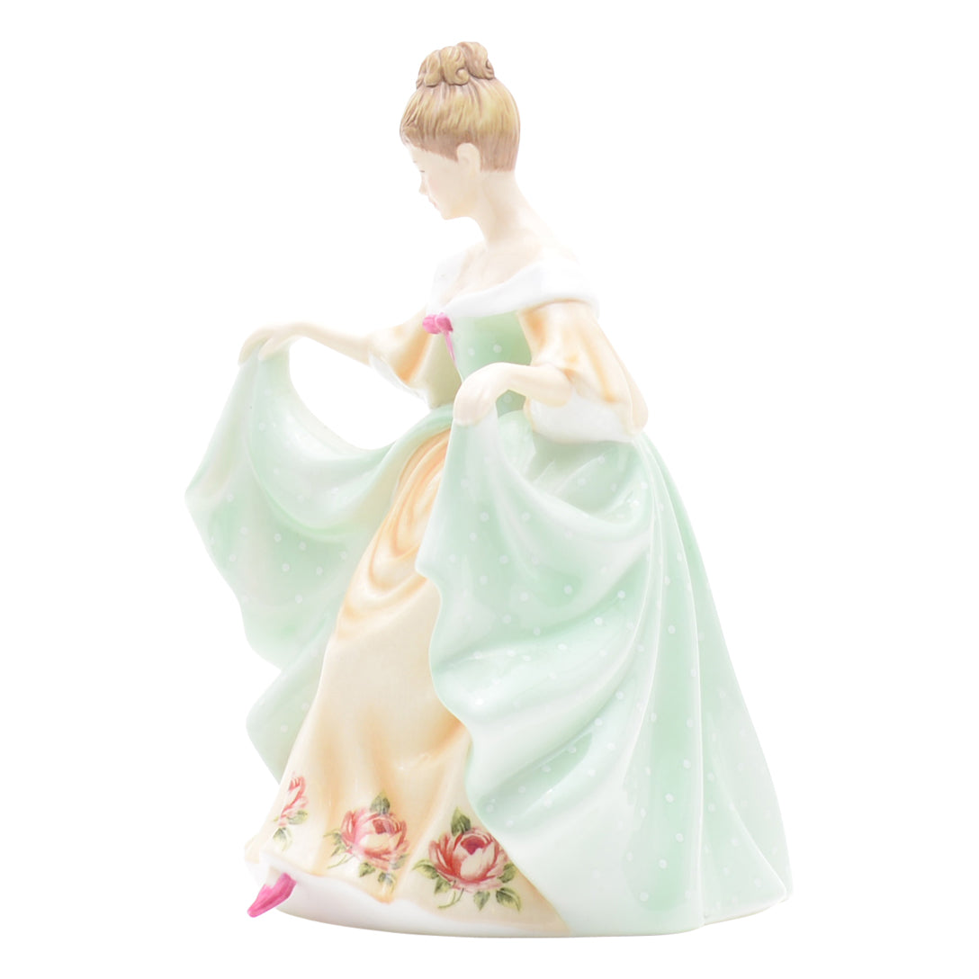 Mary RA15 by Royal Albert