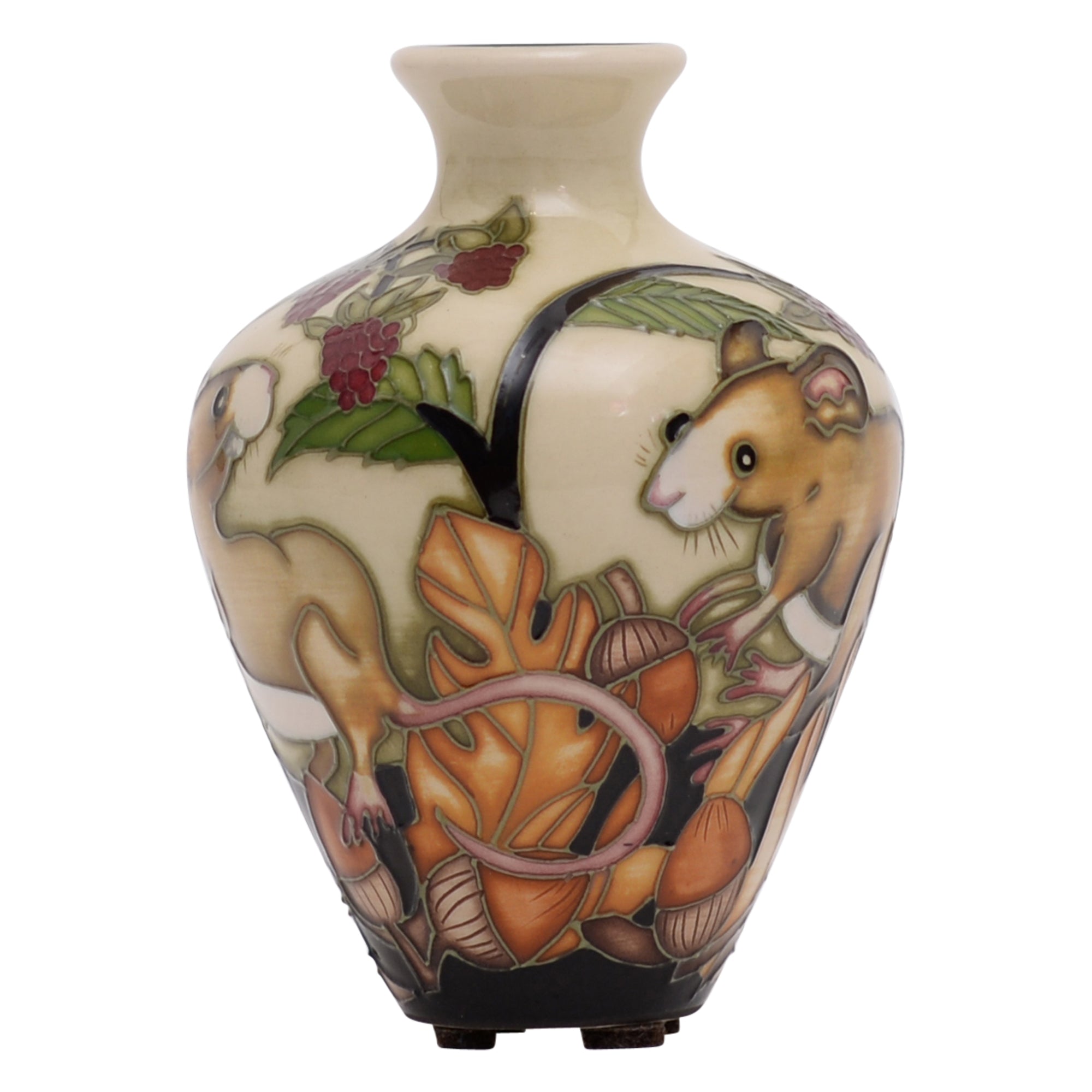 Harvest mouse vase trial shape 3