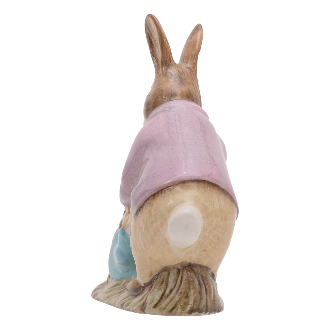 Mr. Benjamin Bunny and Peter Rabbit sculpture