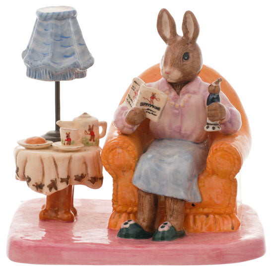 Mrs. Collector Bunnykin D335