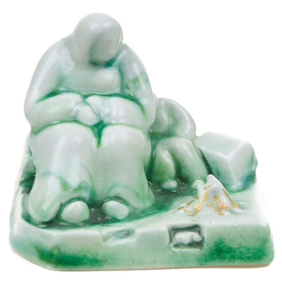 Woman/child,jade,seated on base,res