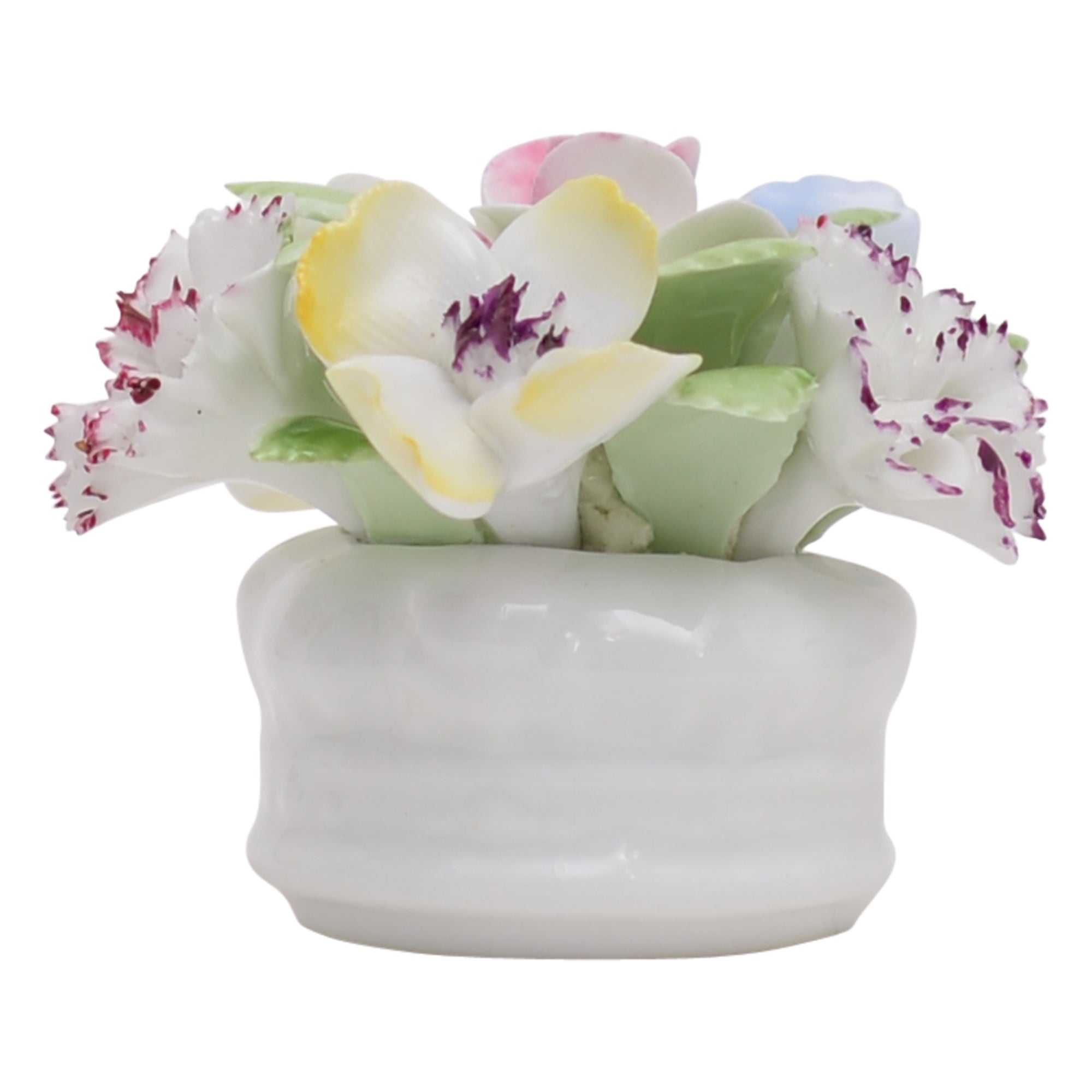 Bowl with flowers sculpture