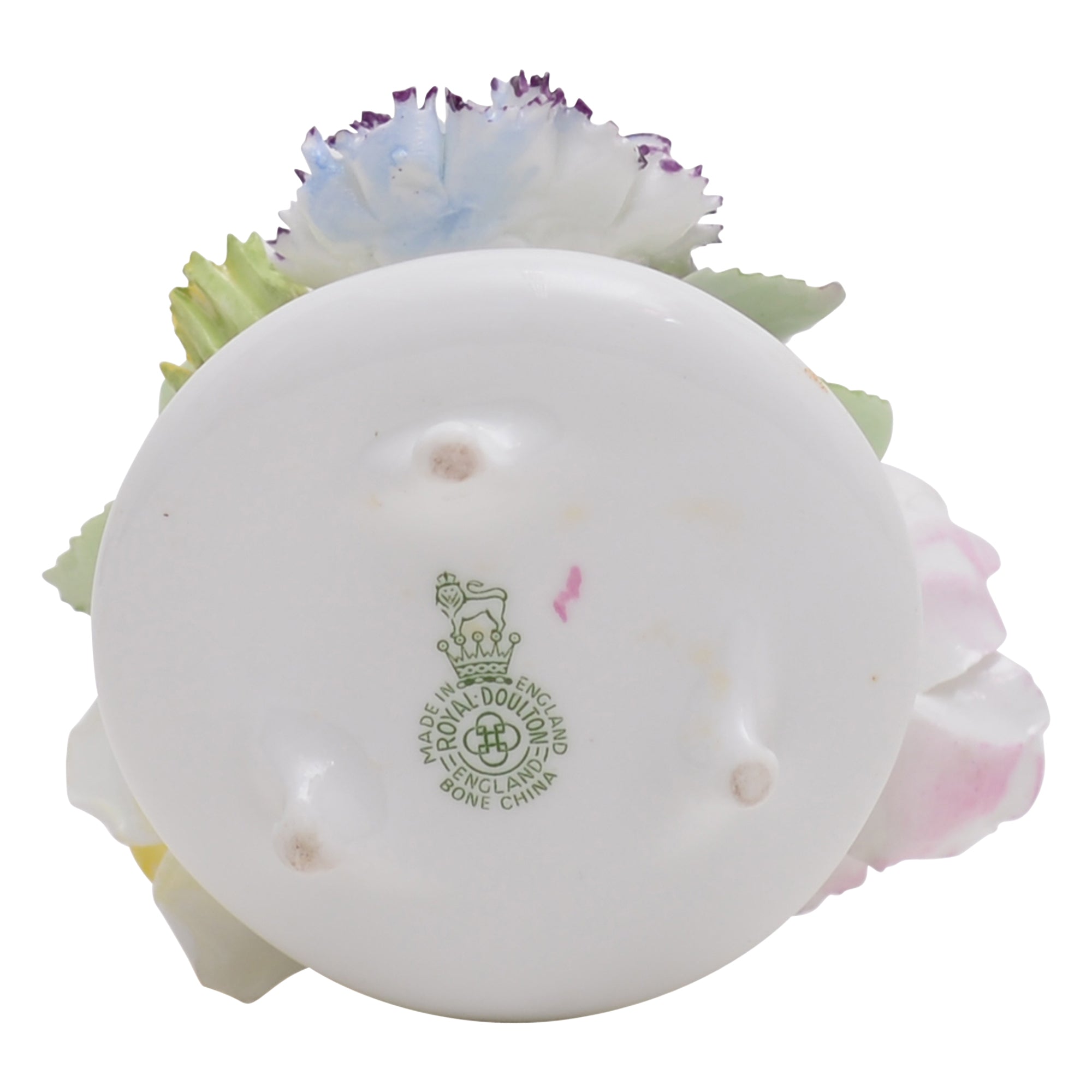 Bowl with flowers sculpture