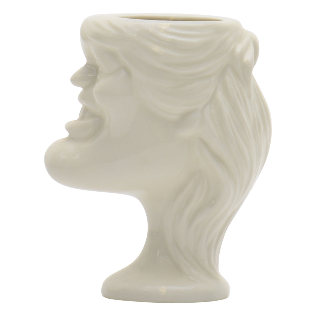 Sarah Ferguson Dushess of York spitting cup