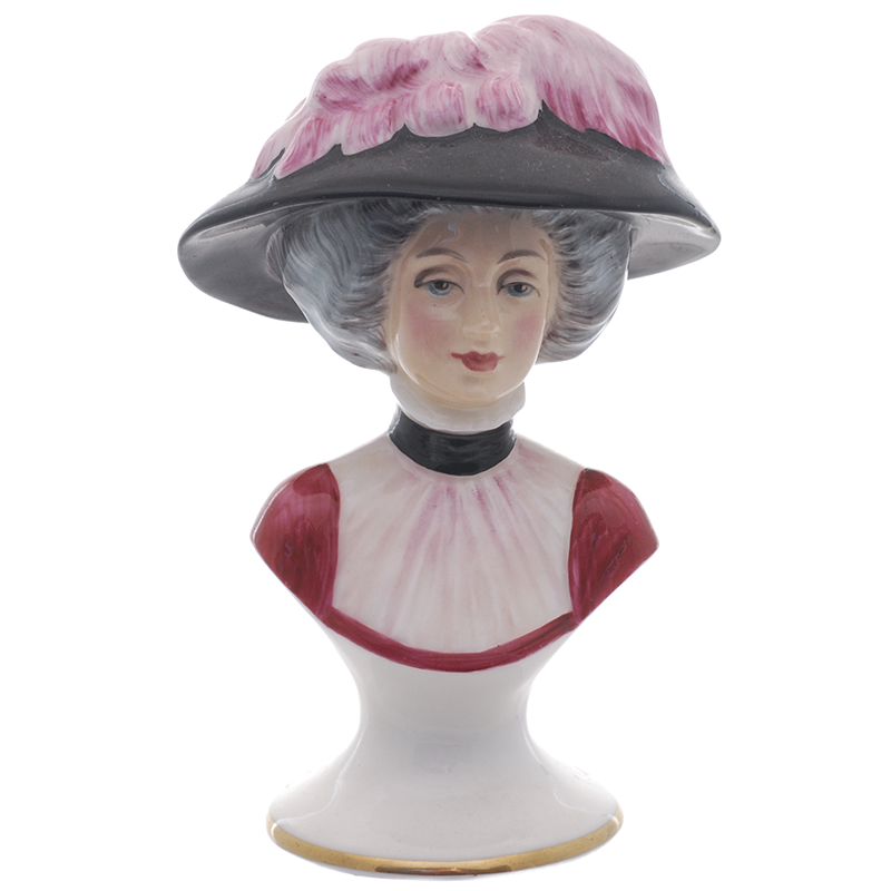 Lady with faththered Hat Bust