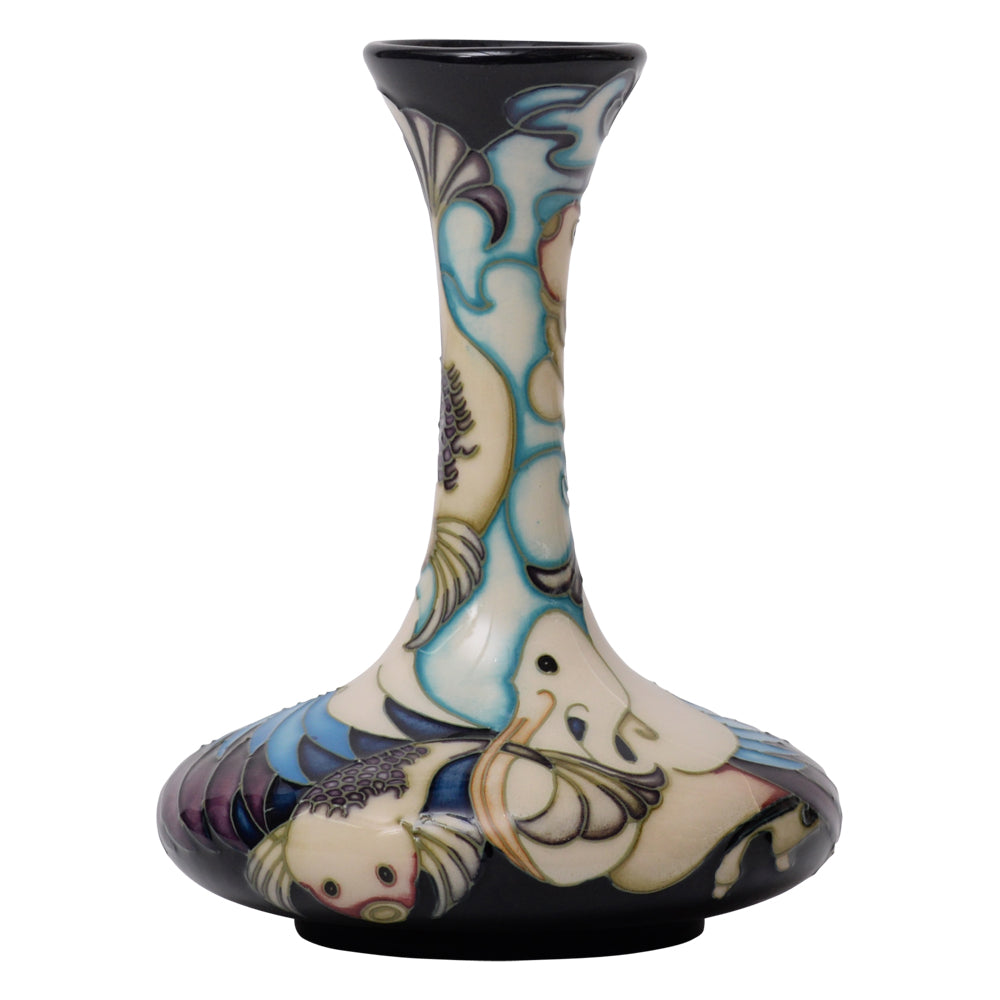 Trial pelican vase