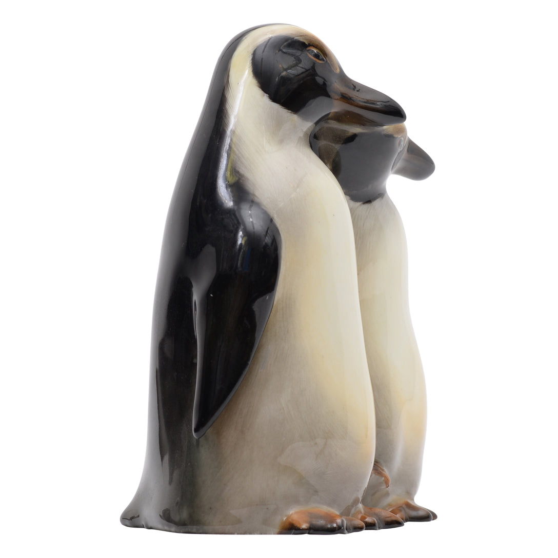 Penguins sculpture