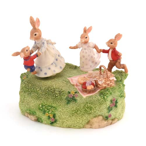 Picnic Time bunnykin music box