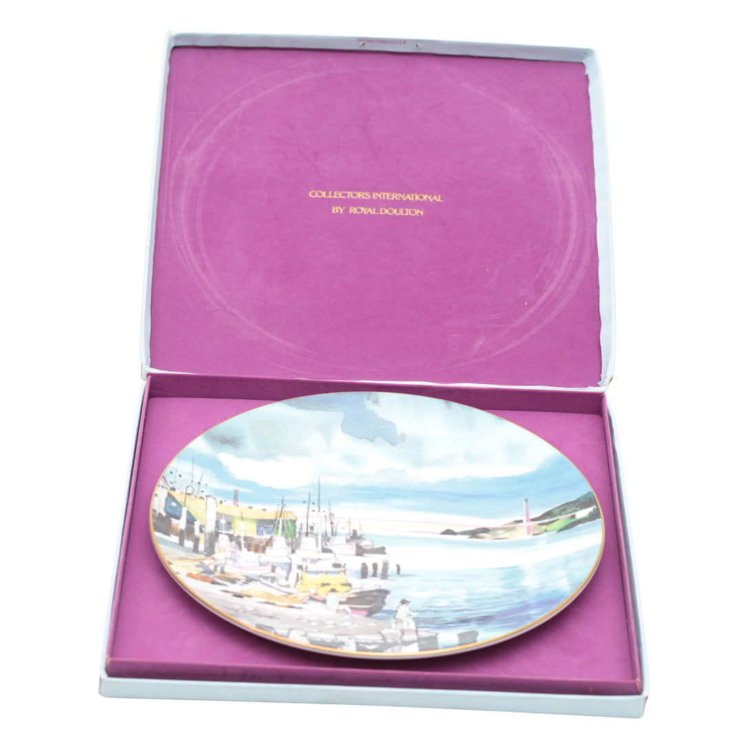 Royal Doulton  Plate