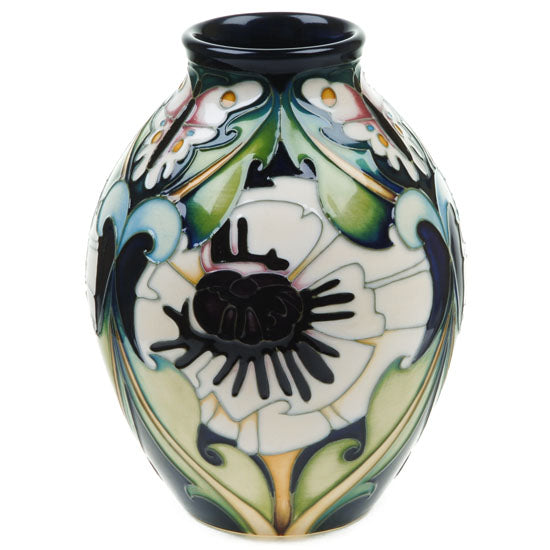 Poppy trial vase