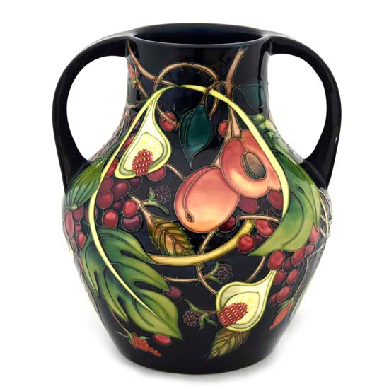 Queen's Choice Vase