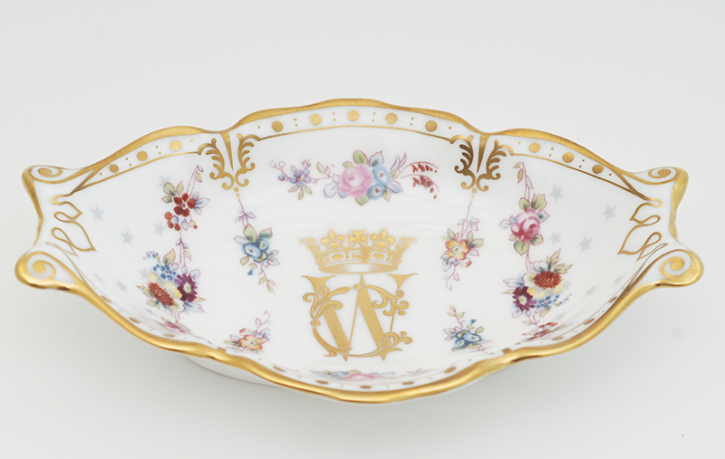 Royal Antoinette Wedding Tray