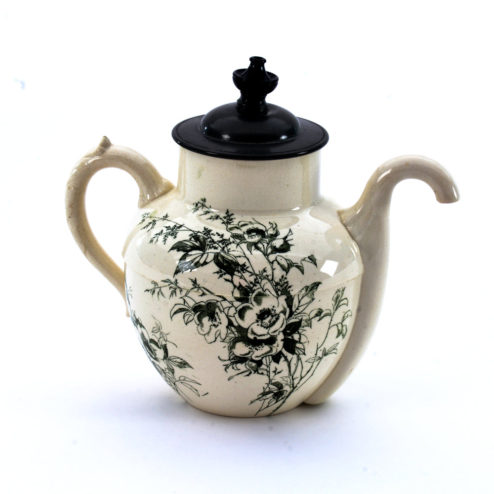Self Pouring Teapot