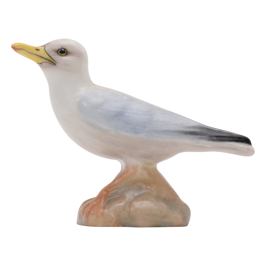 Seagull on sculpture