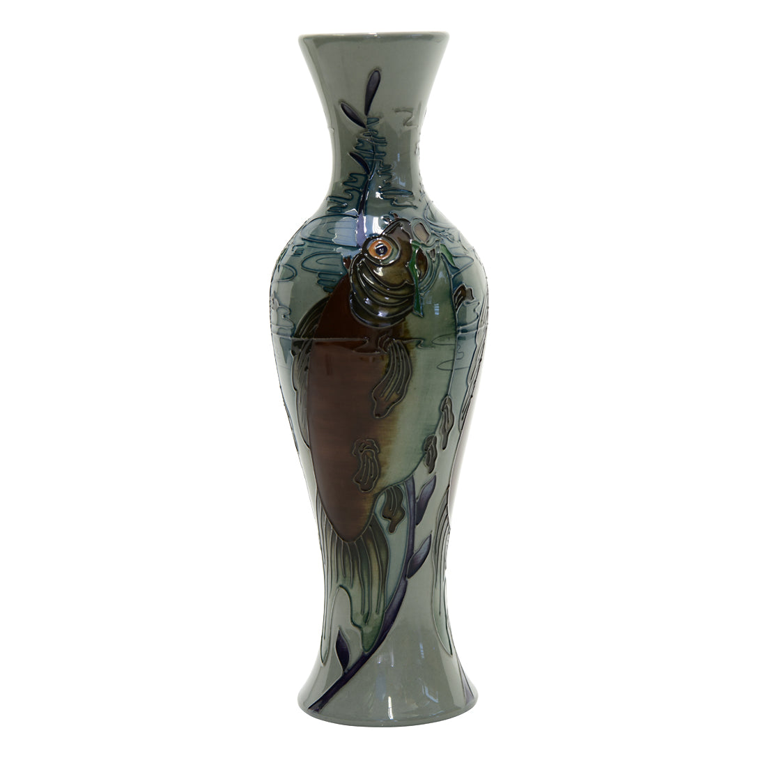 Tail dance carp fish vase
